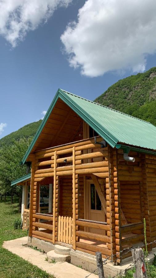 Guest House Ulaj Vusanje ภายนอก รูปภาพ